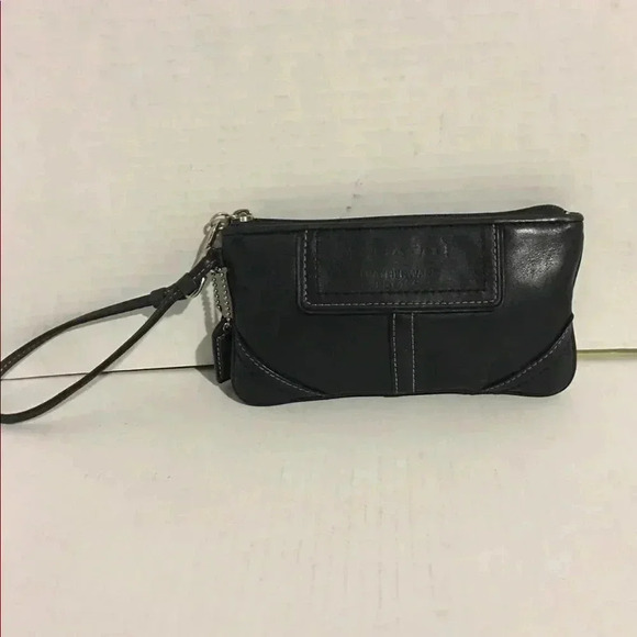 Coach Black leather wristlet bag - Picture 1 of 7